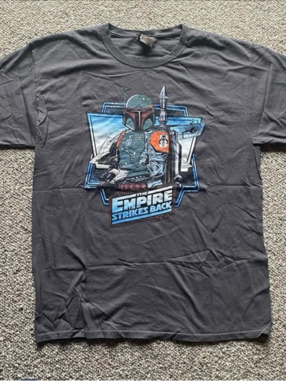 NWOT Star Wars Empire Strikes Back Gray T-Shirt